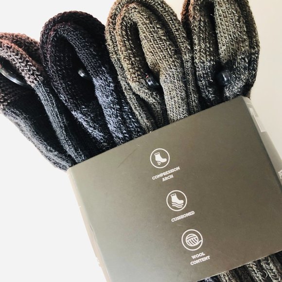 TIMBERLAND 4 Pairs Wool Performance Cushioned Men's Crew Socks - Picture 3 of 5